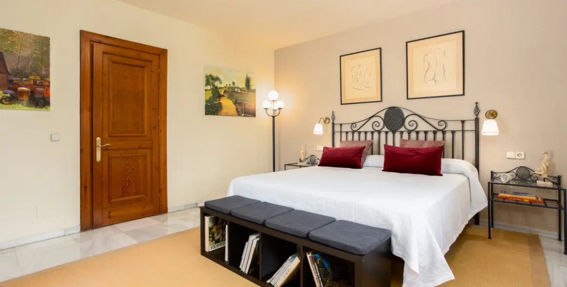 Продажа  отдельно стоящей виллы в Marbella 33