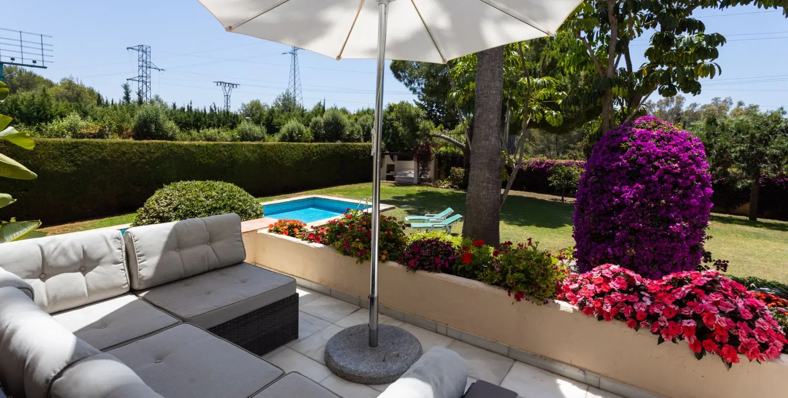 Sale of detached villa in Marbella 23