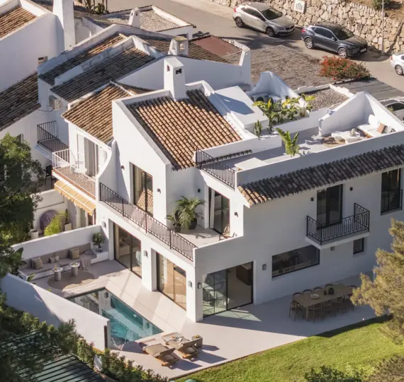 Дом на две семьи R4917565