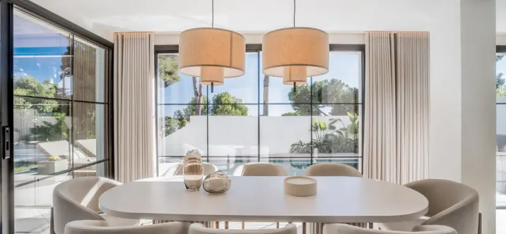 Дом на две семьи R4917565 1