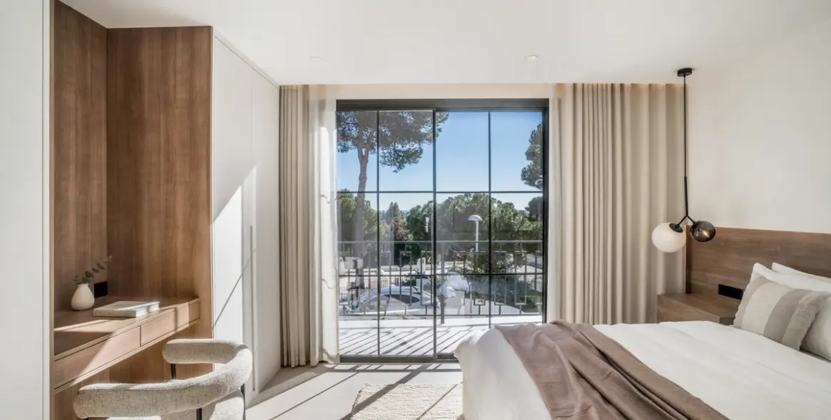 Продажа дома на две семьи в Nueva Andalucía (район Nueva Andalucía) 12