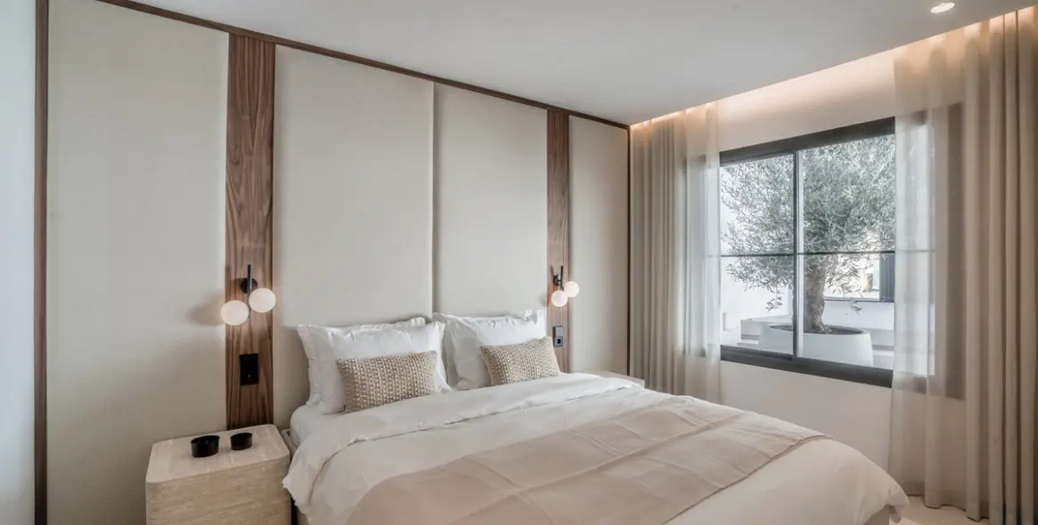 Продажа дома на две семьи в Nueva Andalucía (район Nueva Andalucía) 18