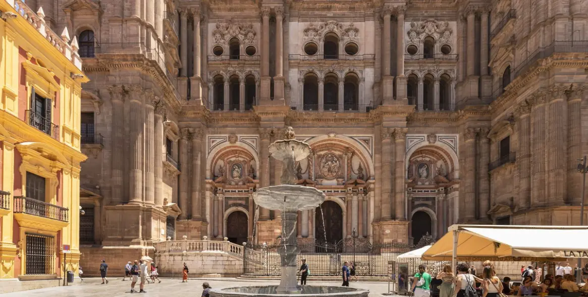 Продажа коммерческого помещения в Centro Histórico 1