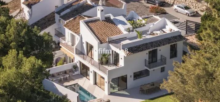 Таунхаус R4955809 0