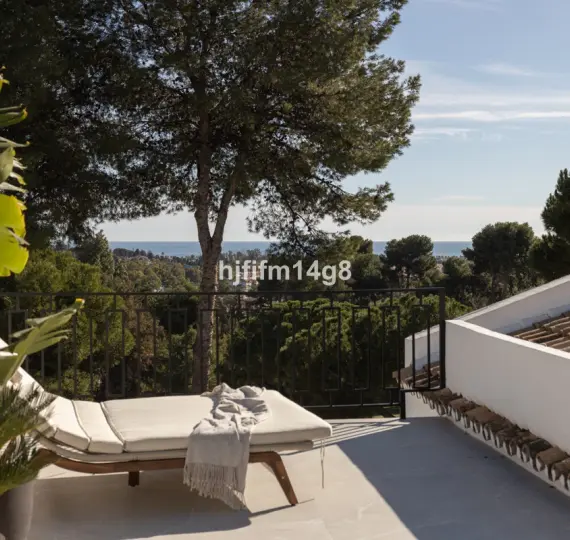 Таунхаус R4955809