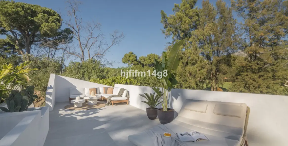 Продажа таунхауса в Nueva Andalucía (район Nueva Andalucía) 3