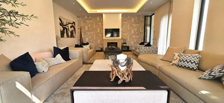 Продажа  отдельно стоящей виллы в Benahavís 4