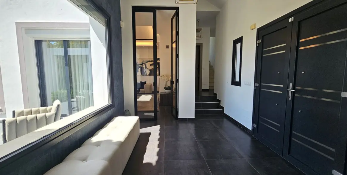 Продажа  отдельно стоящей виллы в Benahavís 10