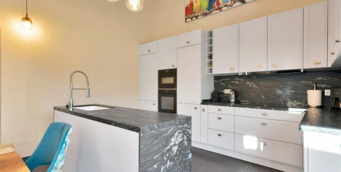 Продажа  отдельно стоящей виллы в Benahavís 12