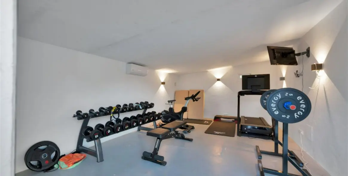 Sale of detached villa in Benahavís 31