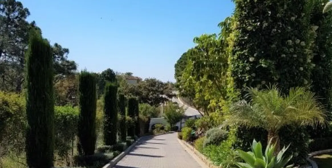 Sale of detached villa in Benahavís 32