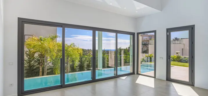 Venta de villa independiente en Elviria 3