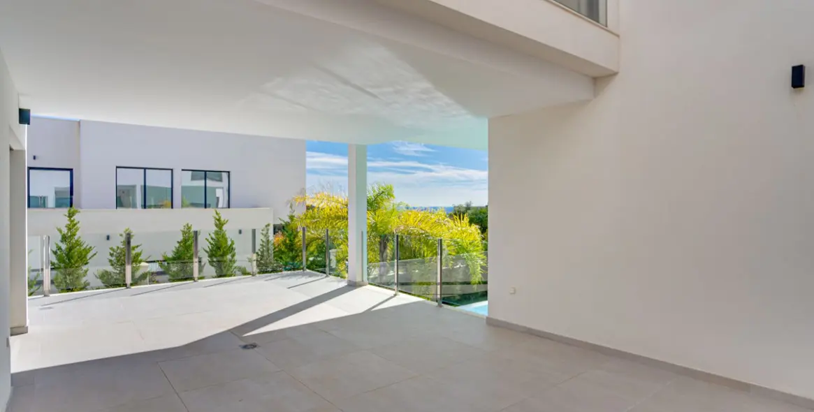 Venta de villa independiente en Elviria 10