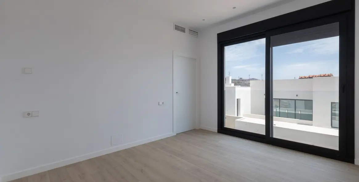 Venta de villa independiente en Elviria 21