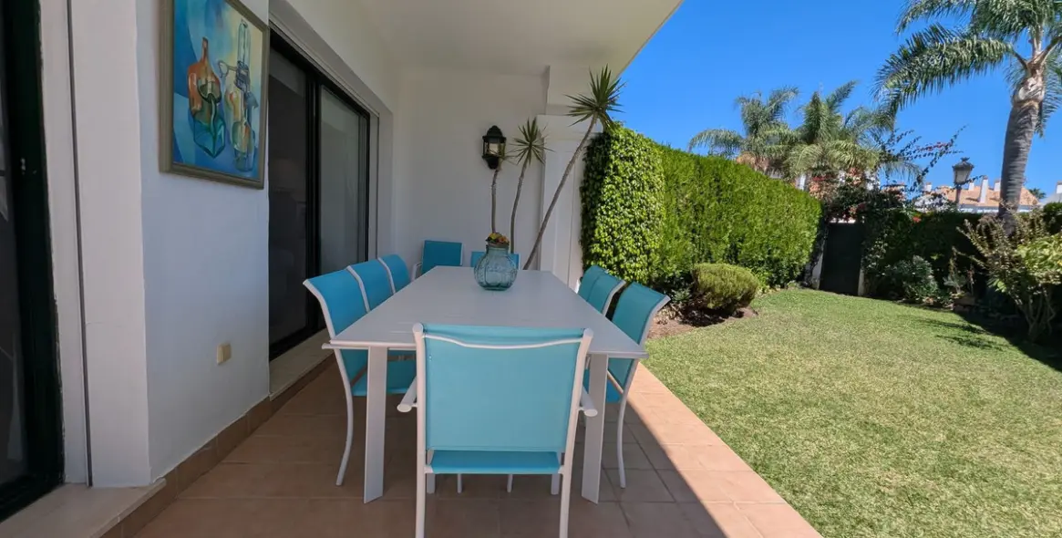Venta de casa pareada en San Pedro de Alcántara 4