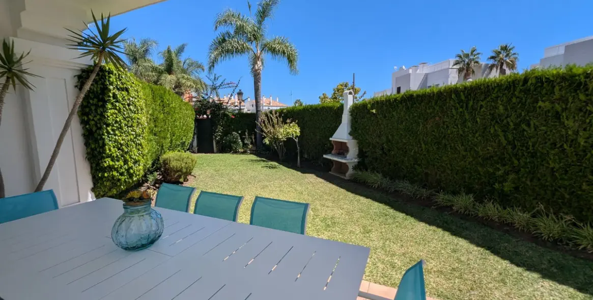 Продажа дома на две семьи в San Pedro de Alcántara 3