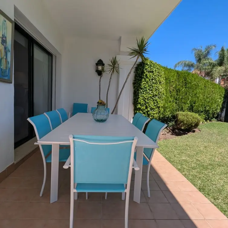 Sale of semi-detached house in San Pedro de Alcántara