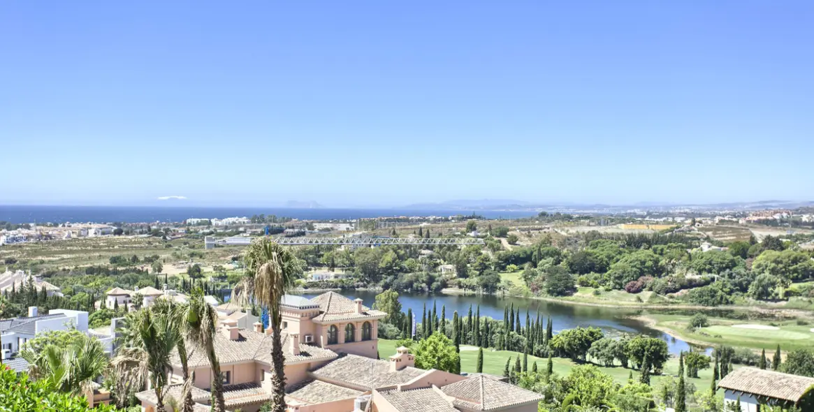 Venta de villa independiente en Benahavís (distrito Los Flamingos) 4