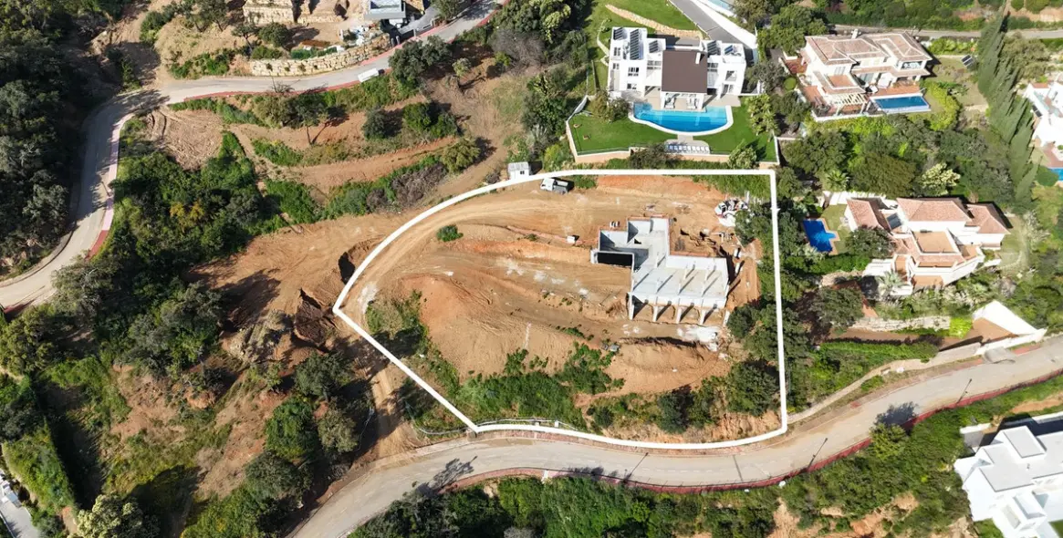 Продажа  отдельно стоящей виллы в Marbella East (район La Mairena) 5