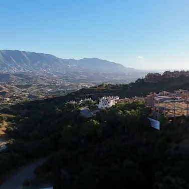 Sale of detached villa in La Mairena