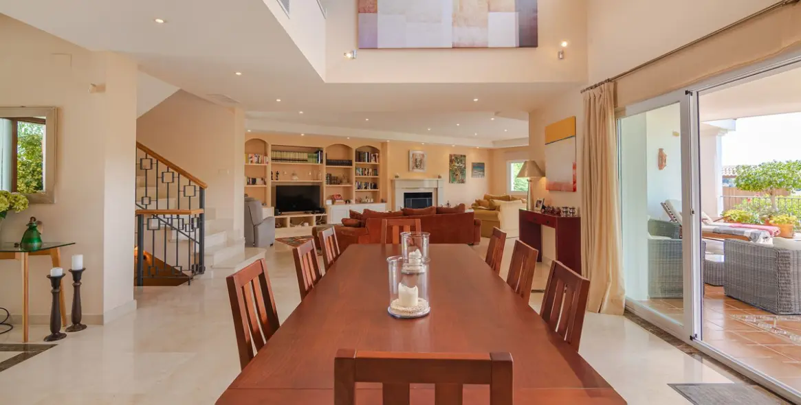 Продажа  отдельно стоящей виллы в Benahavís 9