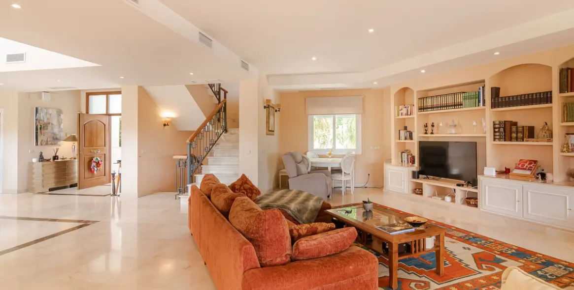 Sale of detached villa in Benahavís 25