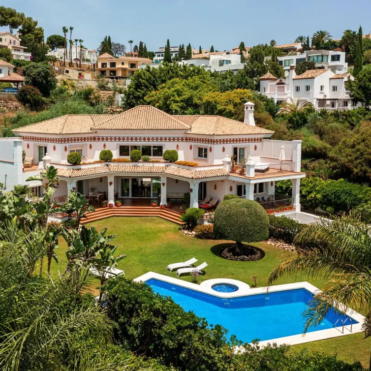 Venta de villa independiente en Benahavís