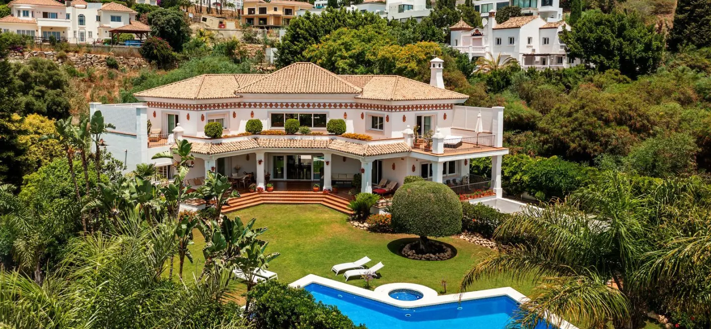 Venta de villa independiente en Benahavís 2