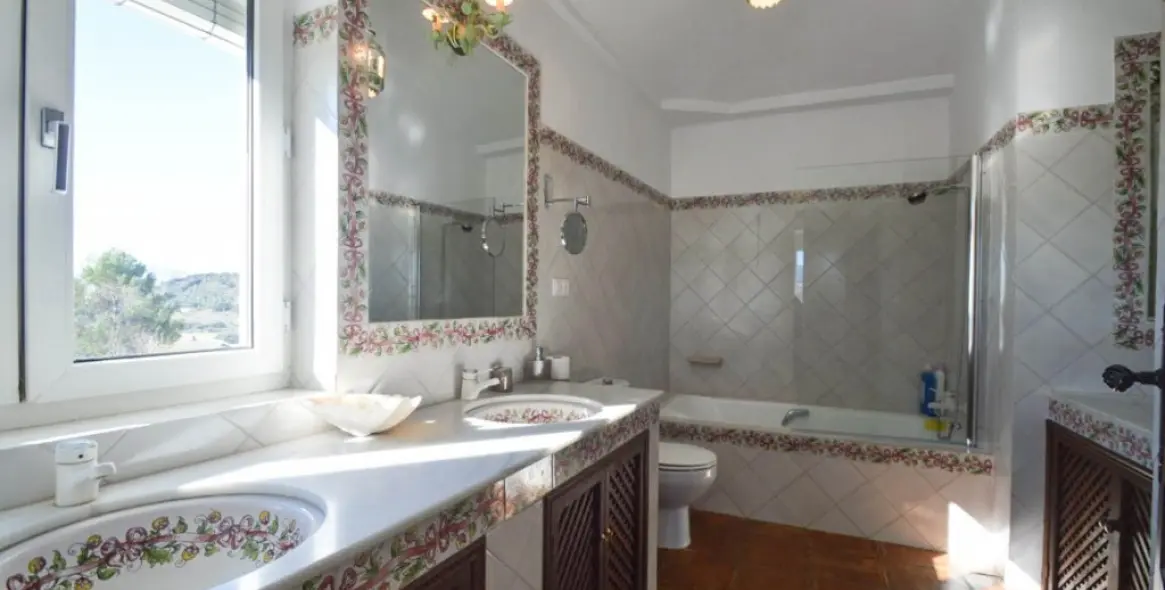 Sale of finca - cortijo in Ronda 27