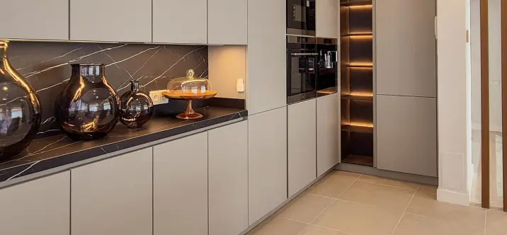 Продажа двухуровневого пентхауса в Marbella 2