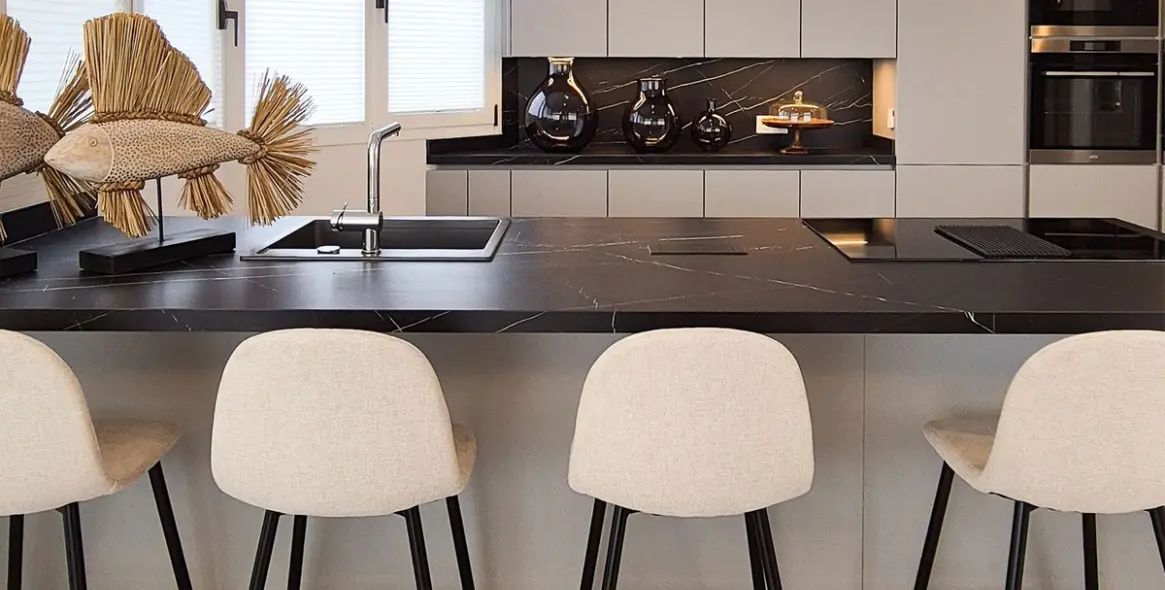 Продажа двухуровневого пентхауса в Marbella 4