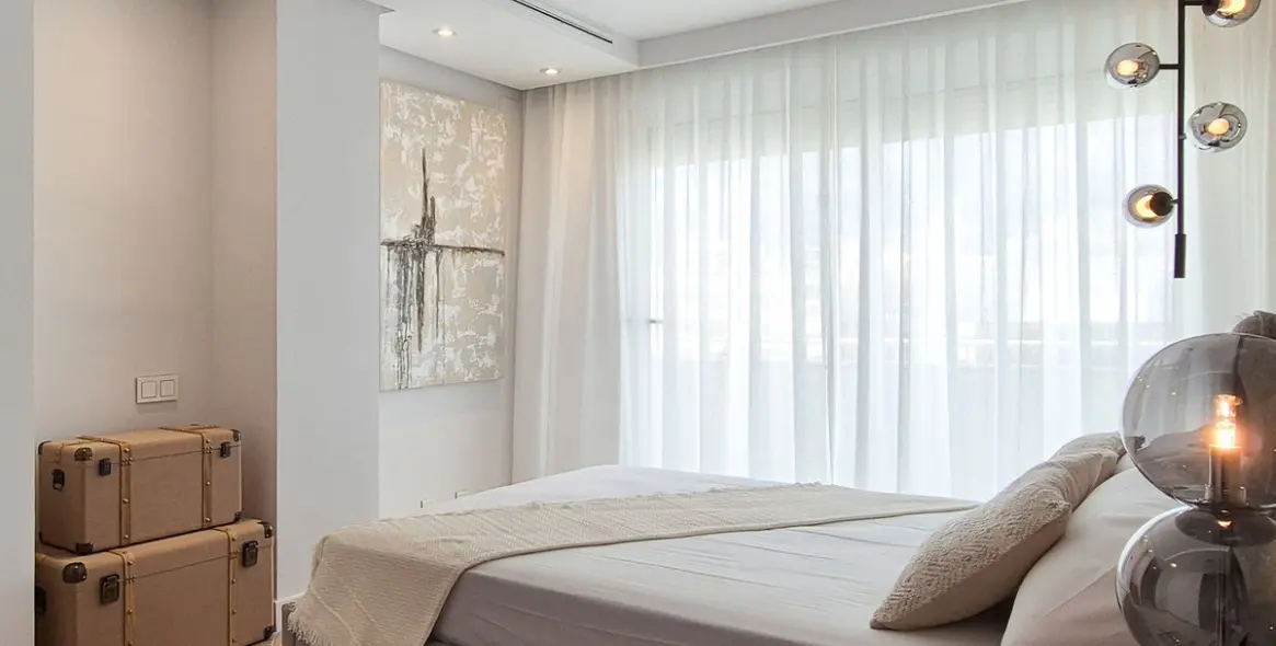 Продажа двухуровневого пентхауса в Marbella 12