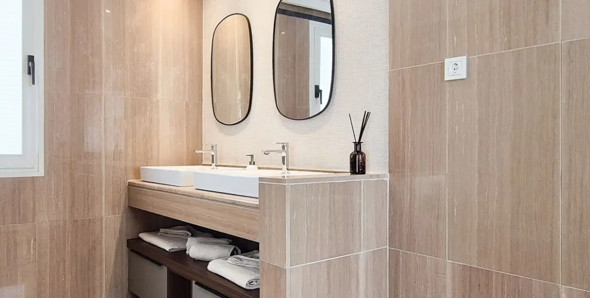 Продажа двухуровневого пентхауса в Marbella 24