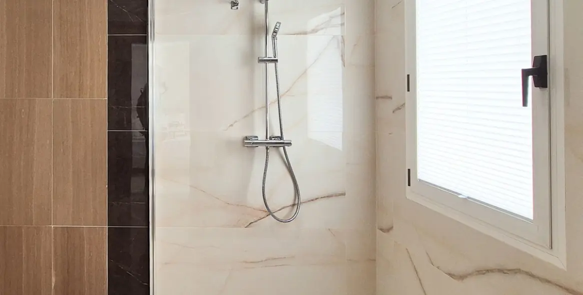 Продажа двухуровневого пентхауса в Marbella 25