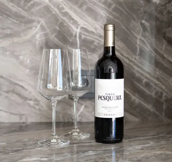 Venta de villa independiente en Nueva Andalucía