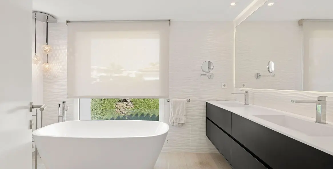 Sale of detached villa in Nueva Andalucía 20