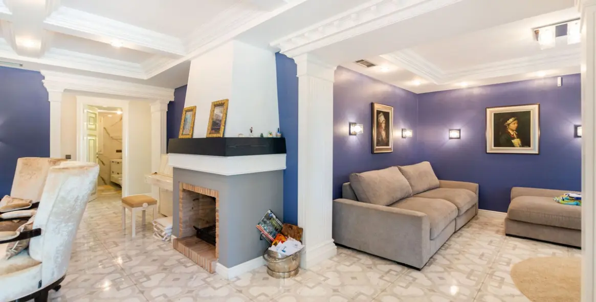 Продажа  отдельно стоящей виллы в Hacienda Las Chapas 14