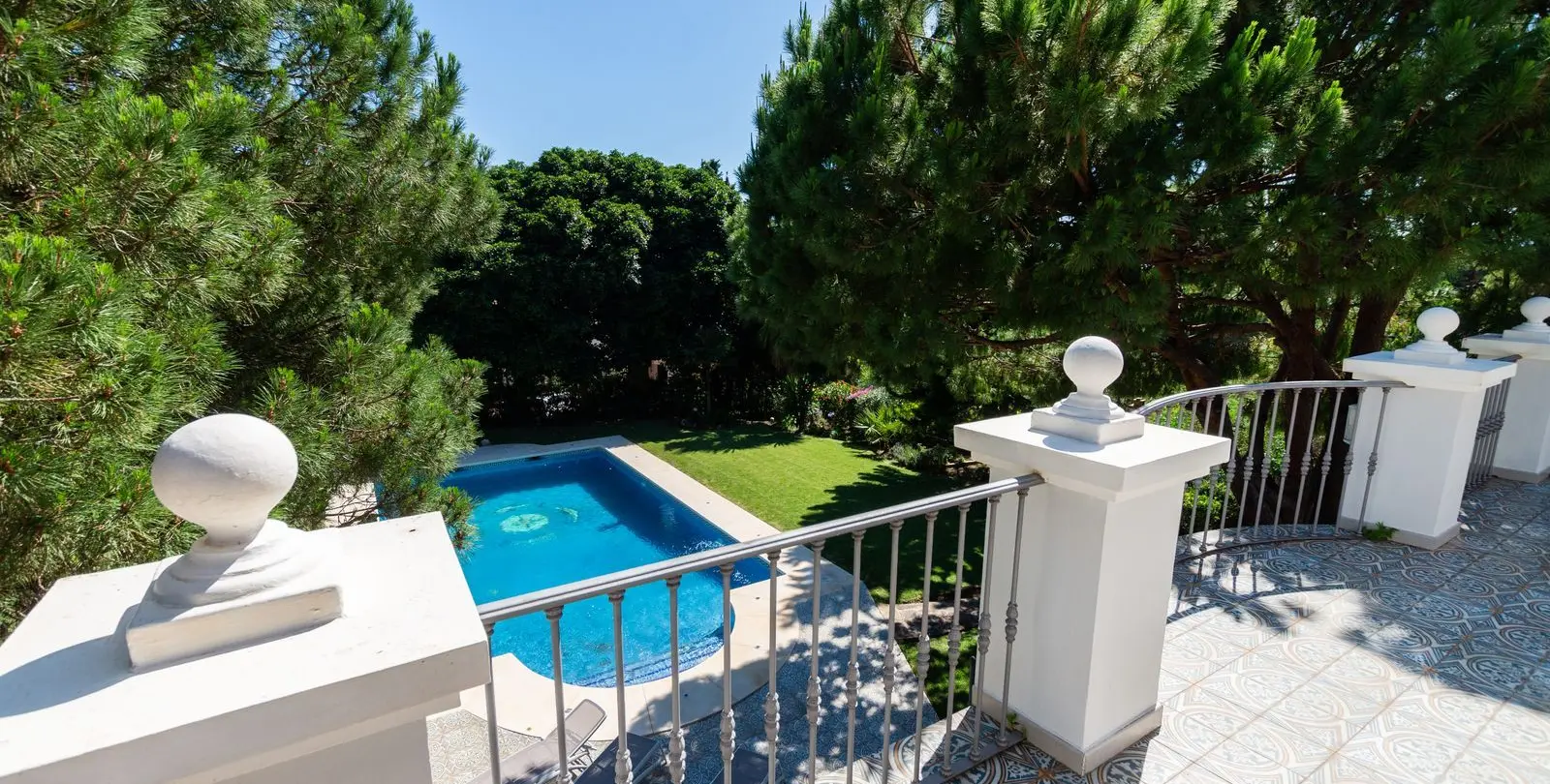 Long-term rent of detached villa in Hacienda Las Chapas 43