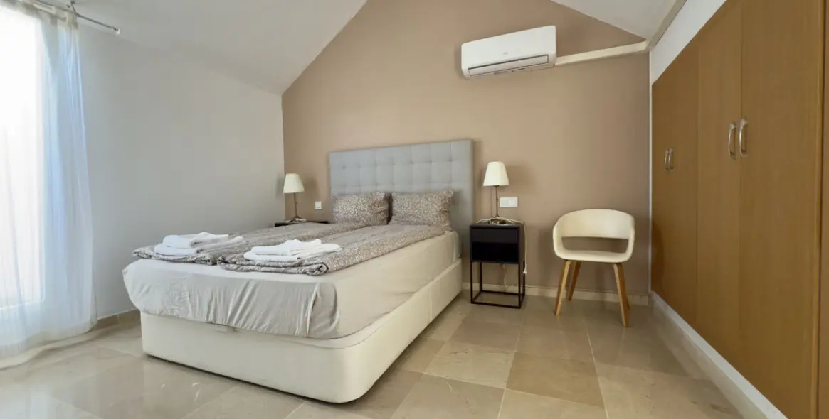 Venta de complejo de apartamentos en San Pedro de Alcántara 7