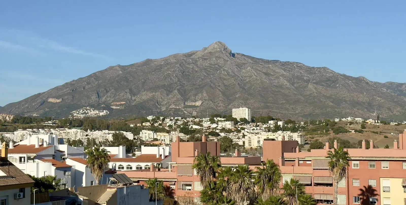 Продажа апартаментного комплекса в San Pedro de Alcántara 6