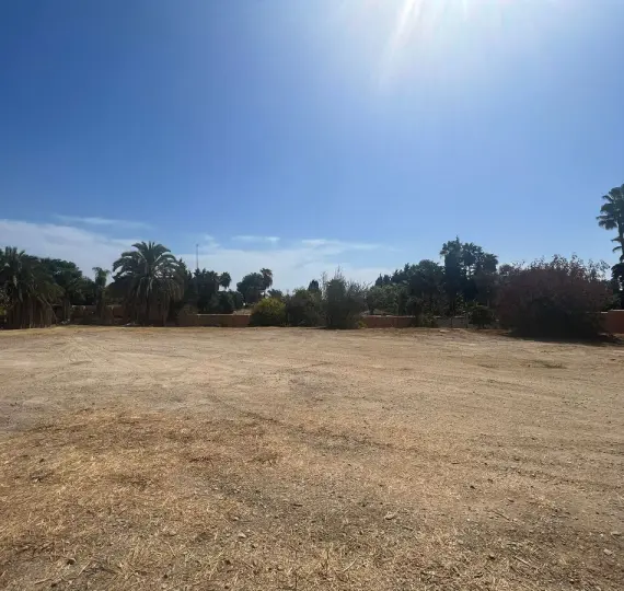 Venta de parcela residencial en The Golden Mile