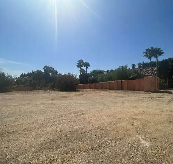 Venta de parcela residencial en The Golden Mile