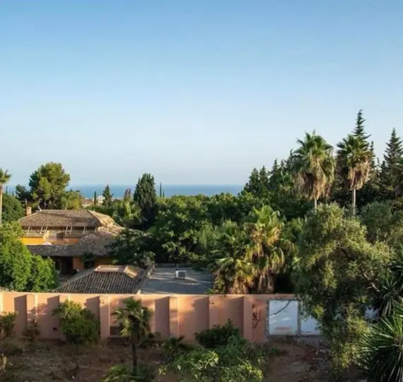 Venta de parcela residencial en The Golden Mile