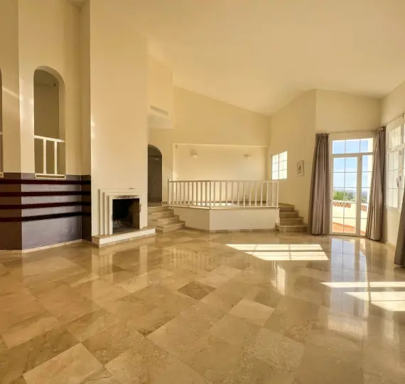 Venta de villa independiente en La Quinta