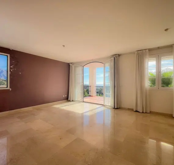 Venta de villa independiente en La Quinta