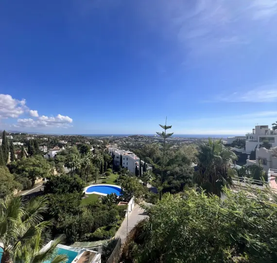 Venta de villa independiente en La Quinta