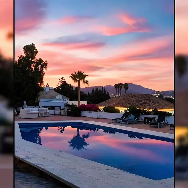 Venta de villa independiente en Nueva Andalucía