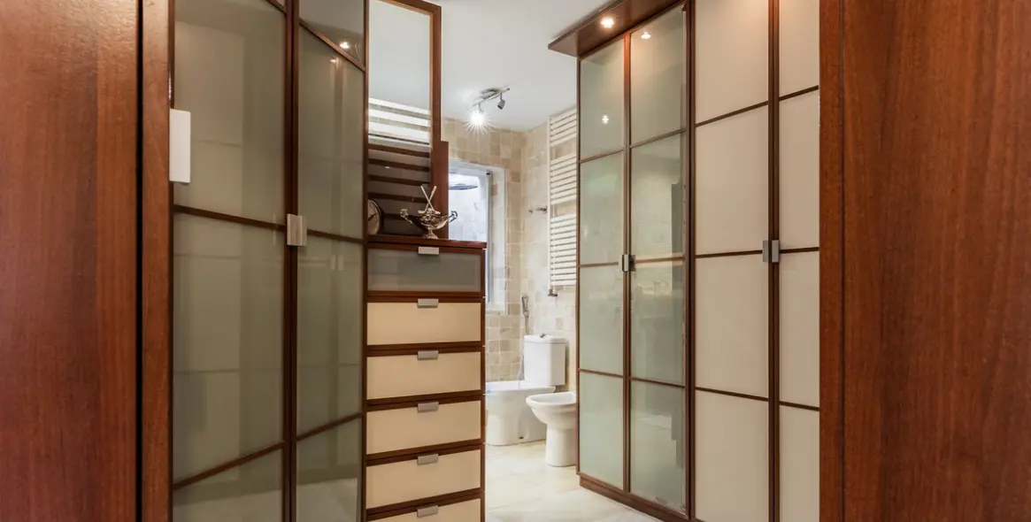 Sale of detached villa in Las Brisas 23