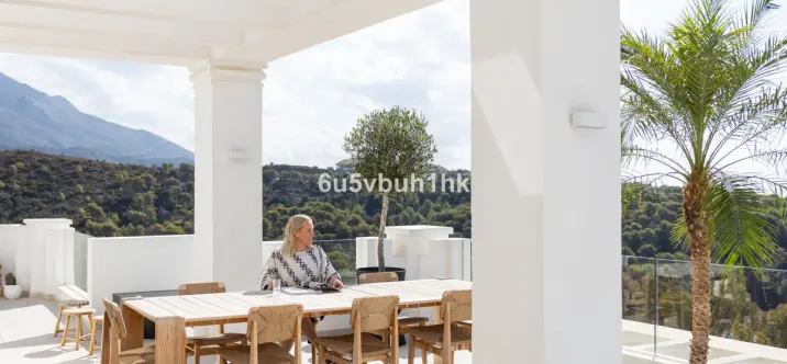 Sale of penthouse duplex in Marbella 4