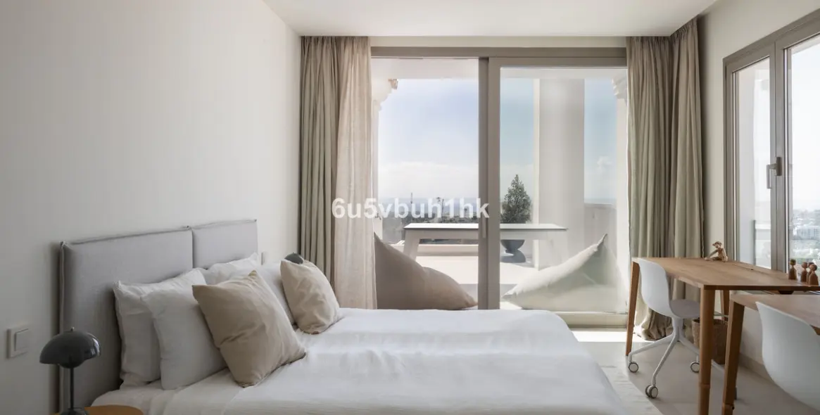 Sale of penthouse duplex in Marbella 14